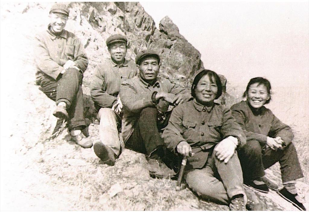 期期必中三肖