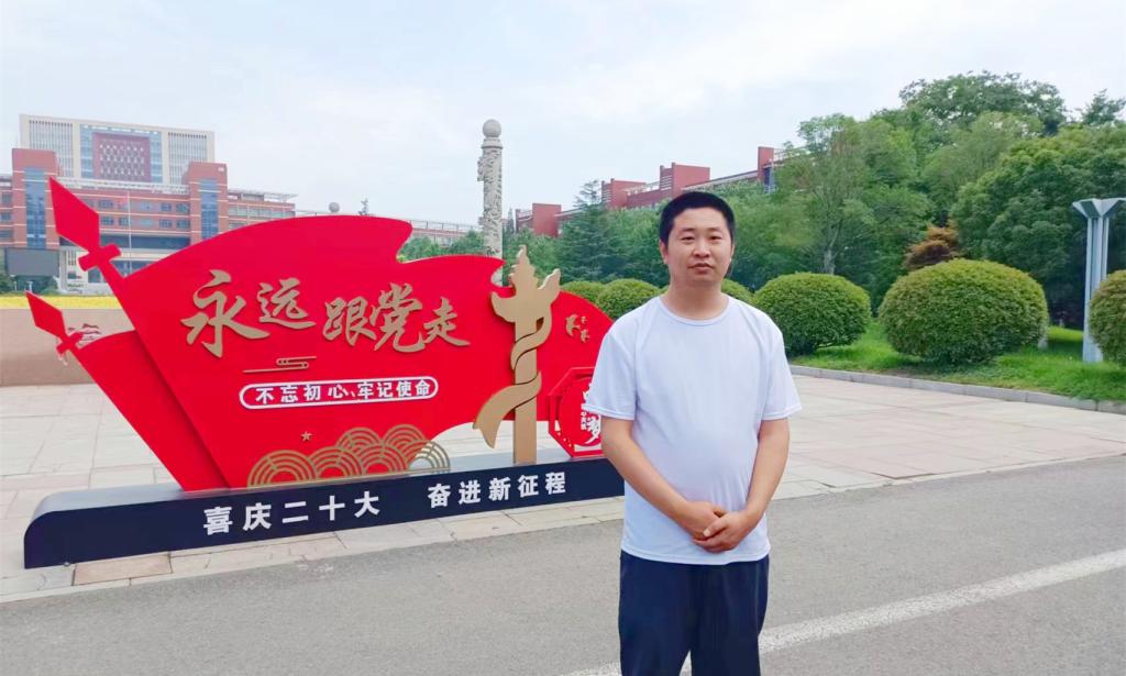 期期必中三肖