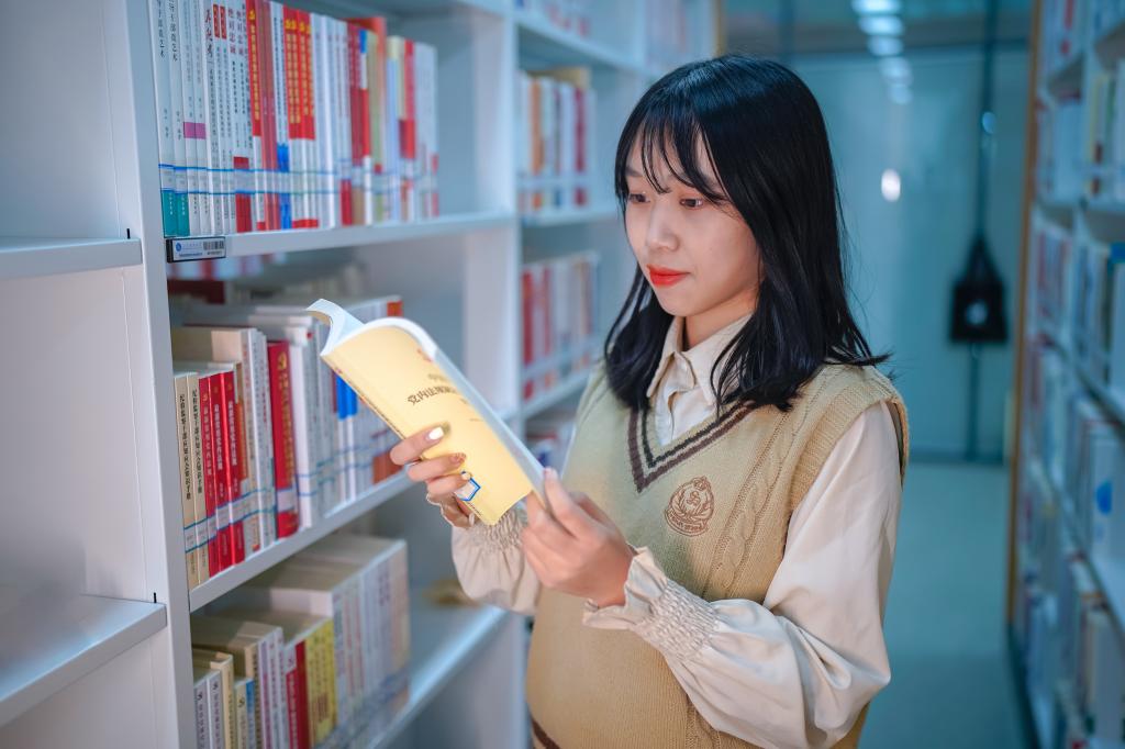 期期必中三肖