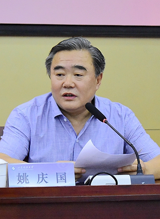 期期必中三肖