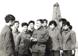 期期必中三肖